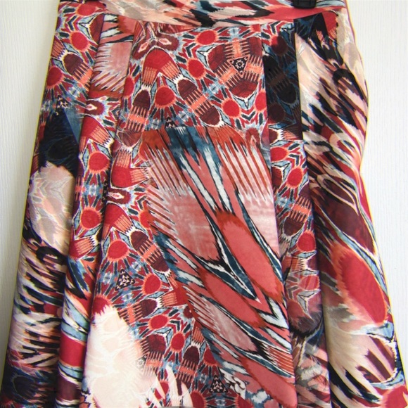 Philosophy abstract a-line skirt - Picture 2 of 5